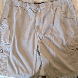 Faded glory Mens Size 40 Khaki Cargo shorts